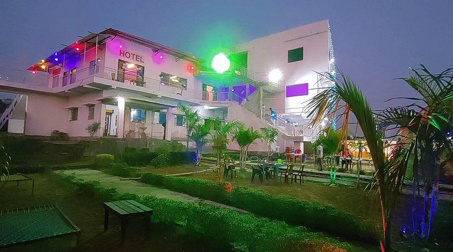 Best Hotels and Lodges in Dumka–Price, Rooms, Images & Complete Travel Guide.
