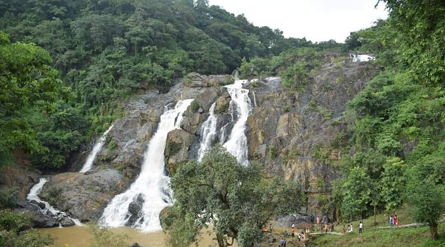 Hirni Falls Jharkhand – Complete Travel Guide, Best Time to Visit & Tourist Attractions