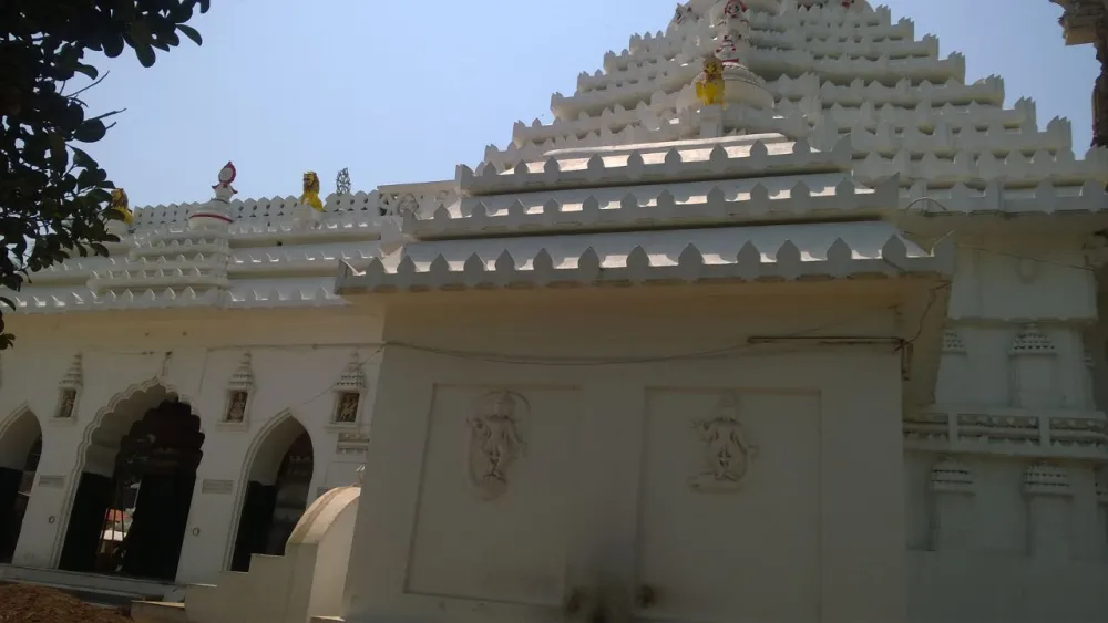 ISKCON Temple Ranchi – History, Timings, Darshan, Festivals & Travel Guide