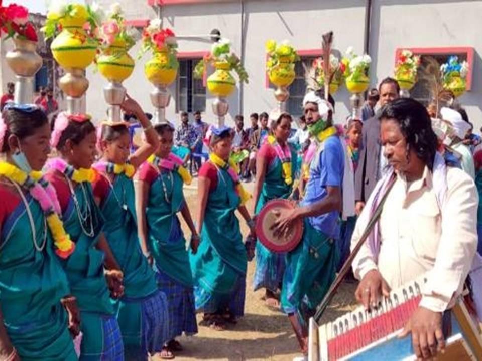 Sohrai Festival of Jharkhand: History, Significance, Rituals, Art, and Celebration Guide